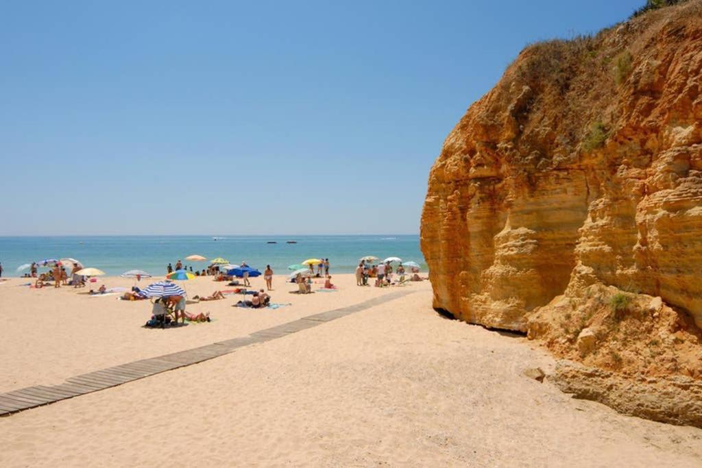 Villa White Sands - Private Oasis, Heated Pool, Beaches & Strip Nearby Albufeira Bagian luar foto