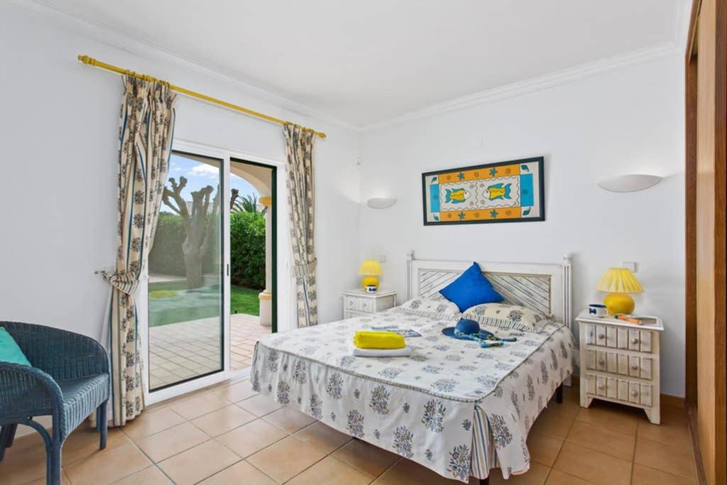 Villa White Sands - Private Oasis, Heated Pool, Beaches & Strip Nearby Albufeira Bagian luar foto